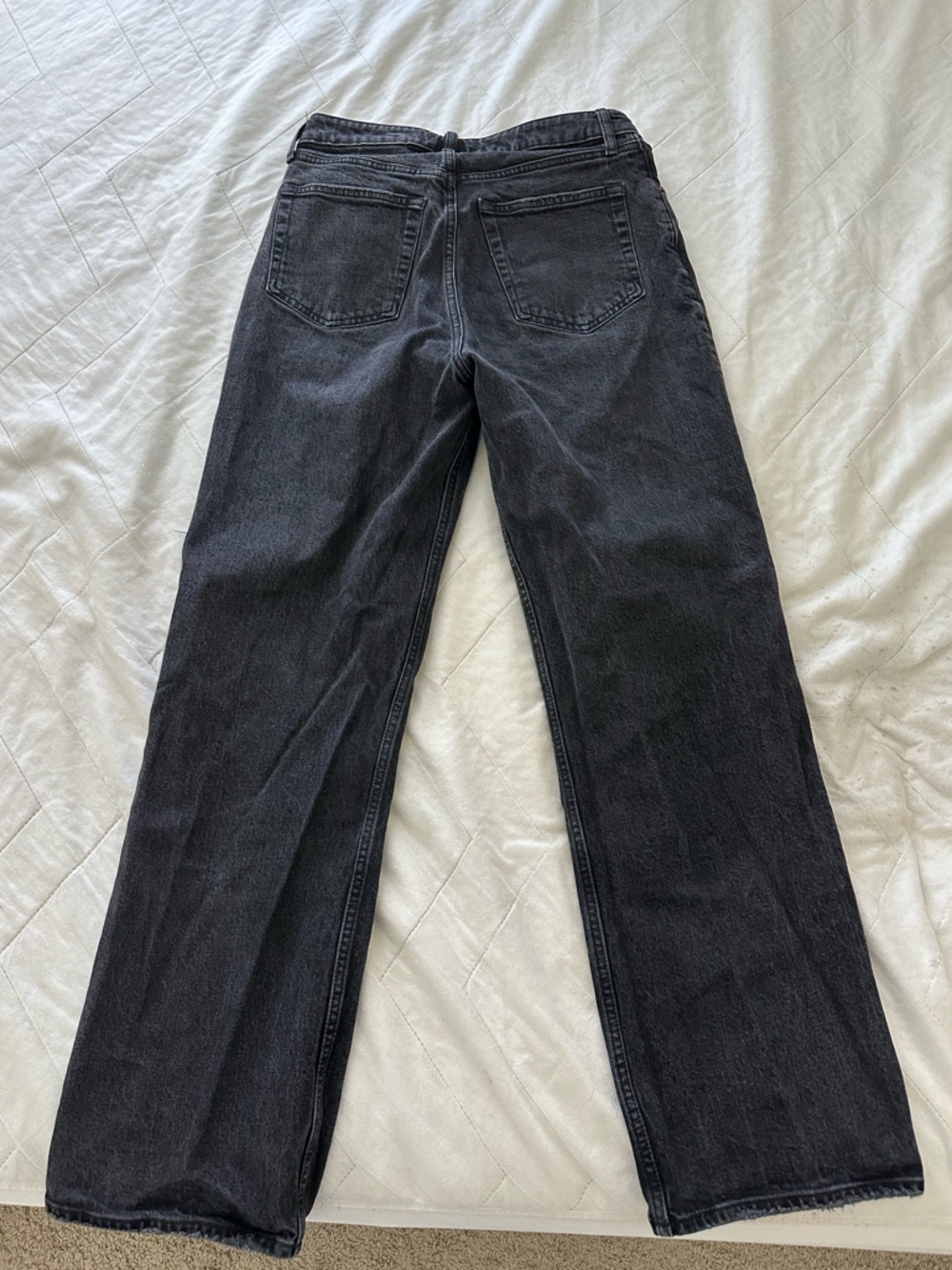 Abercrombie & Fitch Curve Love The 90s Relaxed Distressed High-Rise Jean - Picture 3 of 3